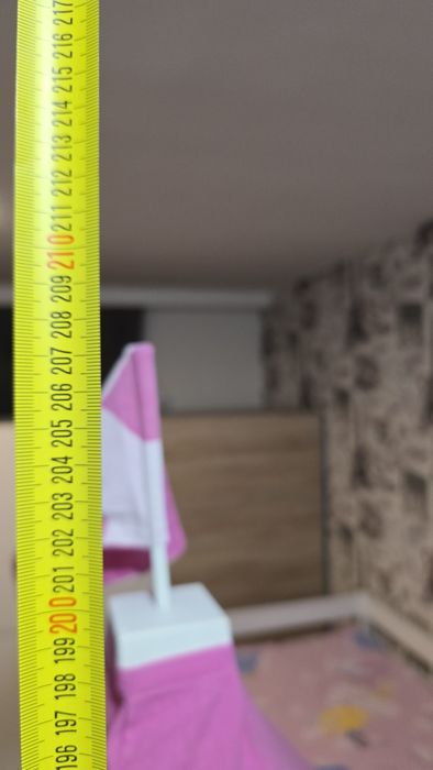 Продавам детско легло за принцеси 90х200см