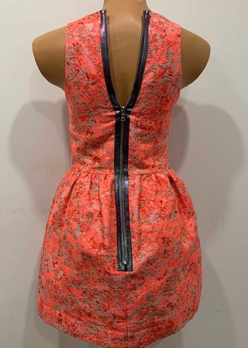 Rochie Markus Lupfer din brocart model faimos