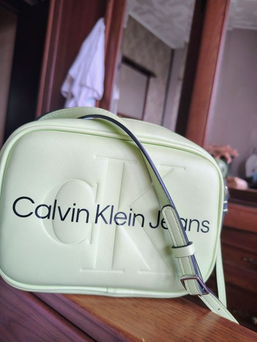Calvin Klein Jeans новааа