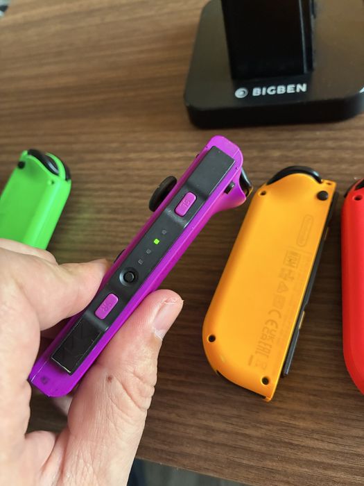 Nintendo Switch JoyCon + Докинг станция