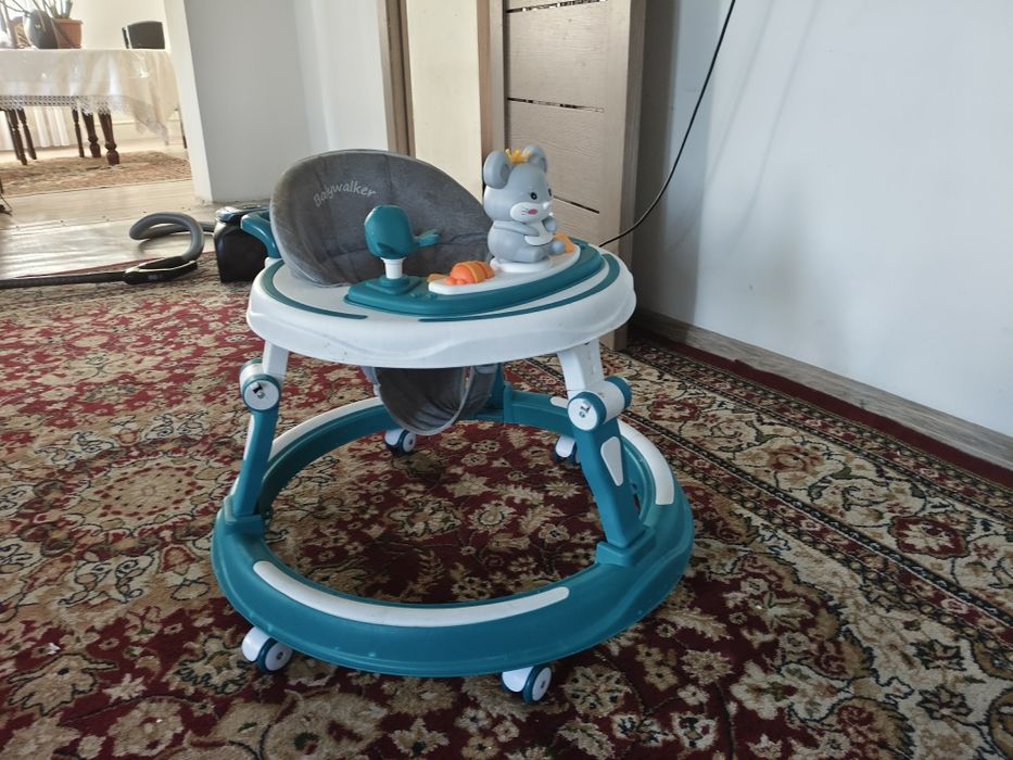 Ходунок для ребенков