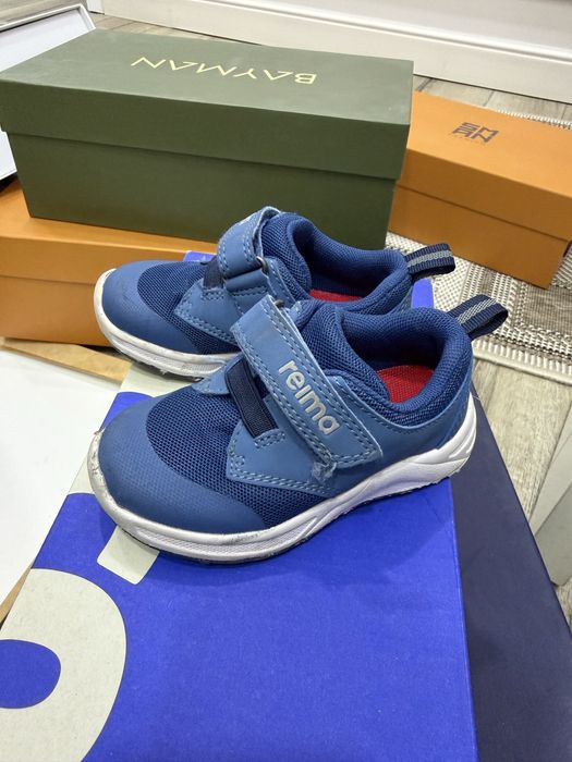 Продам детский обувь для мальчика