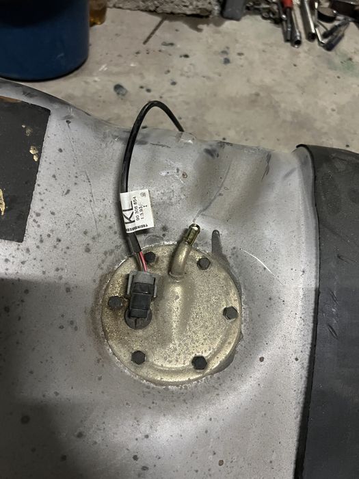 Бак Опел Астра Вектра привазной