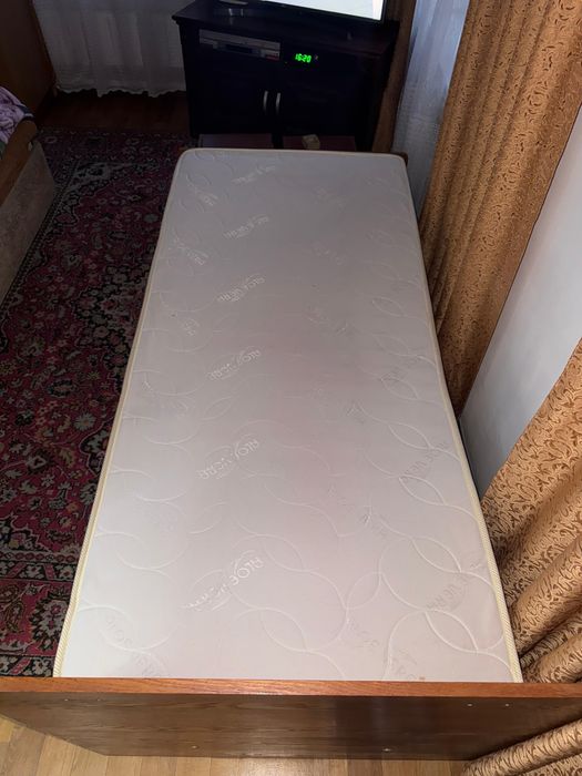 Кровать 2м на 1м