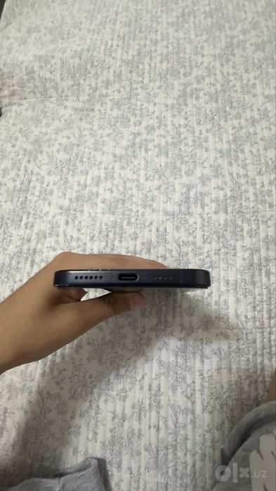 iPhone 16 plus Black
