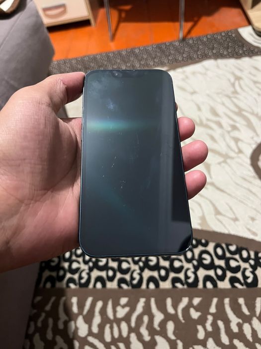 iPhone 13 хорошем состояний