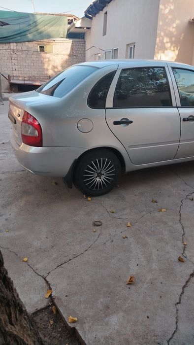 Продаётся Лада Калина.