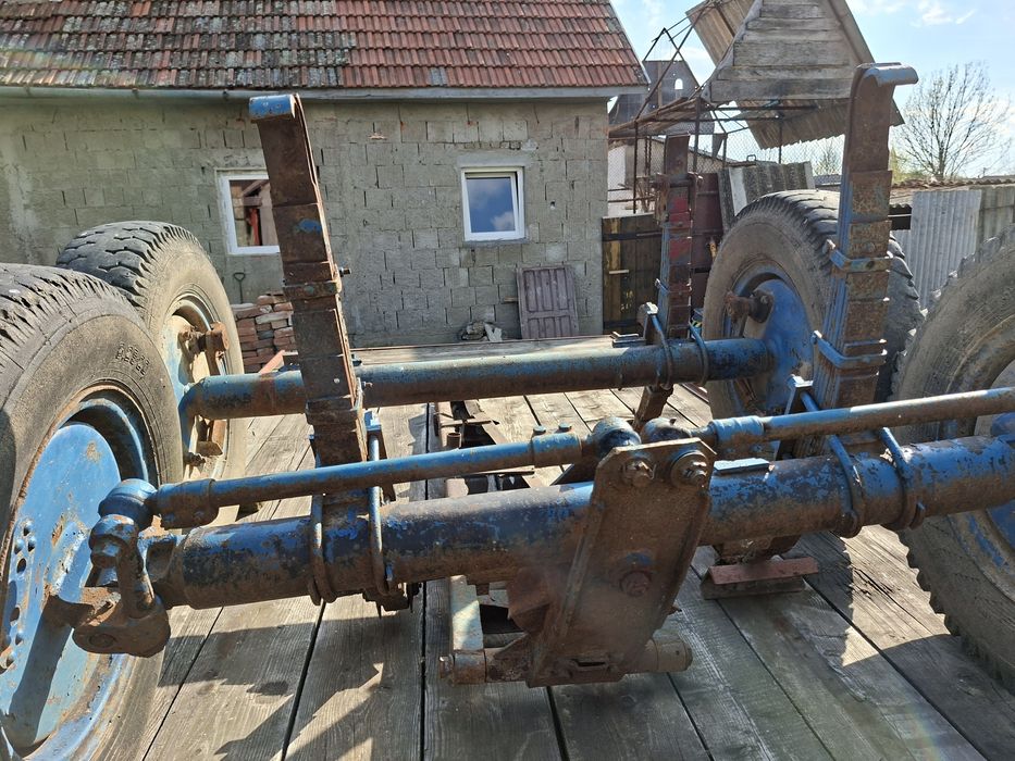 Punți de remorca cu roti