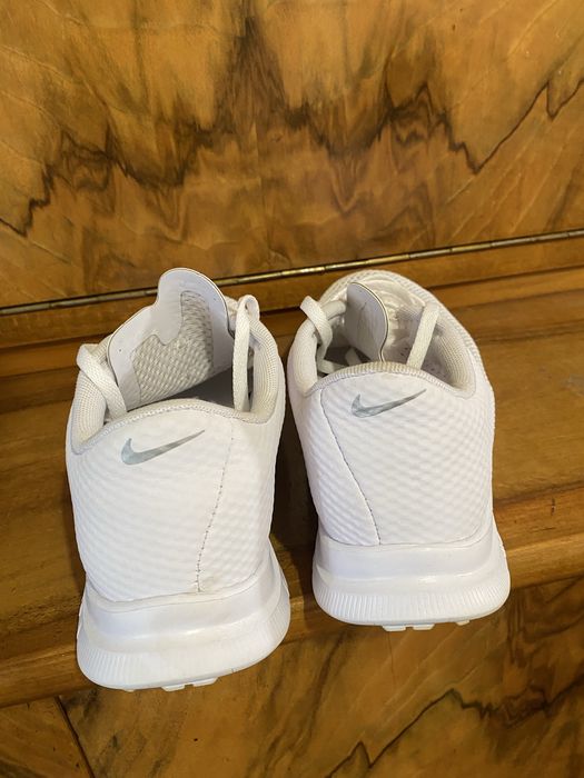 Маратонки Nike