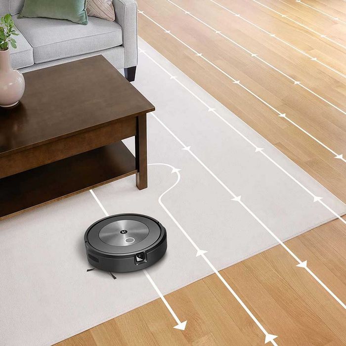 Прахосмукачка iRobot Roomba j7 Предна камера с AI 10 карти