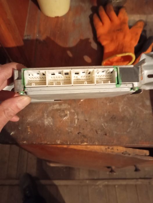 Блок управления двигателем