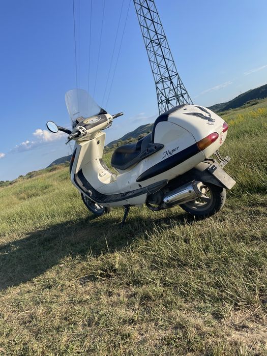 De vânzare scuter 125 cititi descrerea