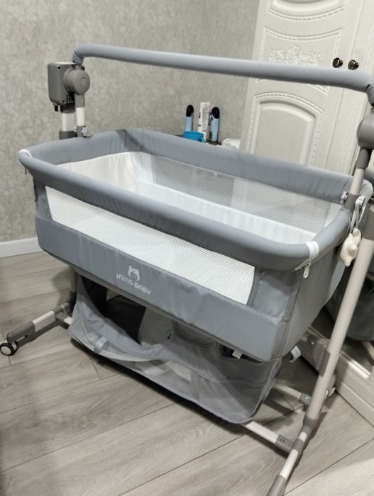 Кроватка для новорожденных