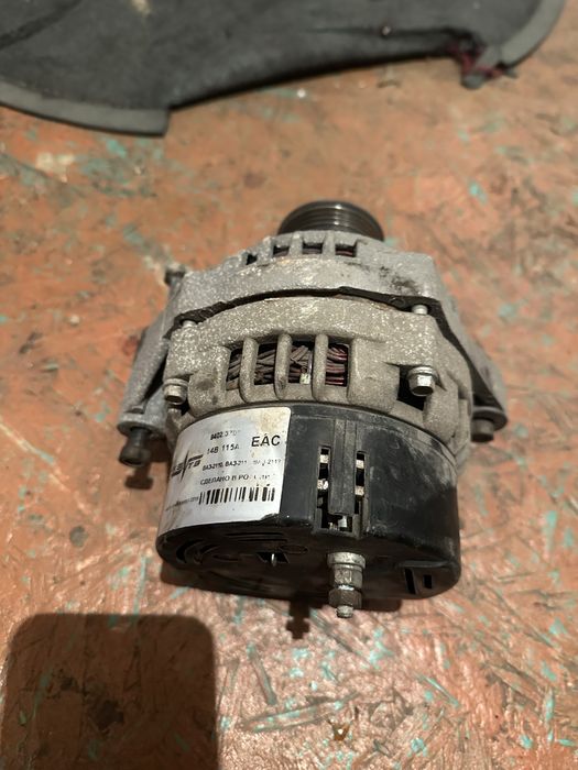 Генератор на ВАЗ 2112 в рабочем состояний