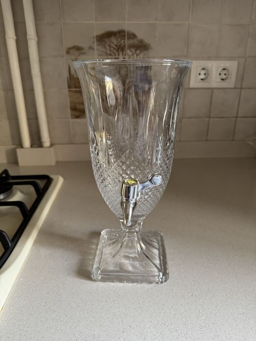 Продаю вазу самоварь