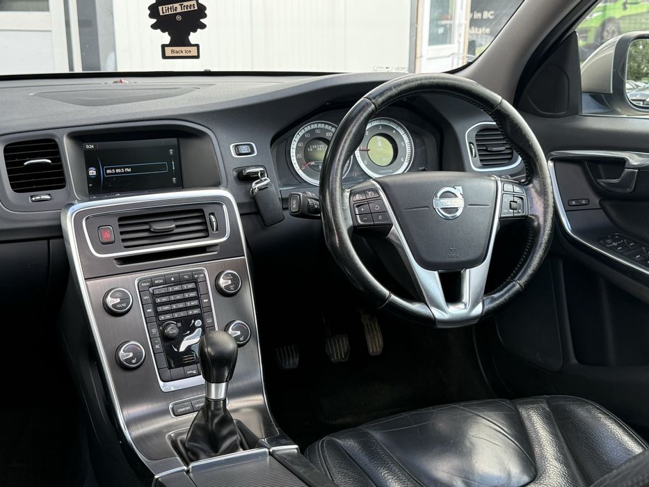 Volvo V60 SE Lux - 2012 - 1.6 Diesel - manual - 115 CP
