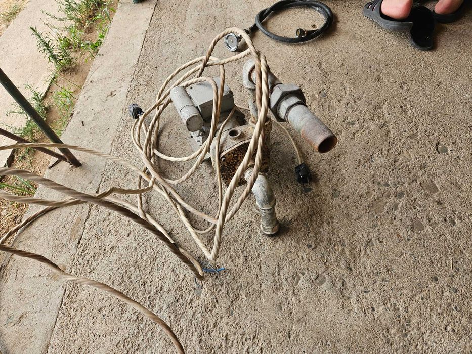 Помпа за сонда електричиска