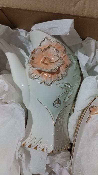 Srochna serviz nabor sotiladi