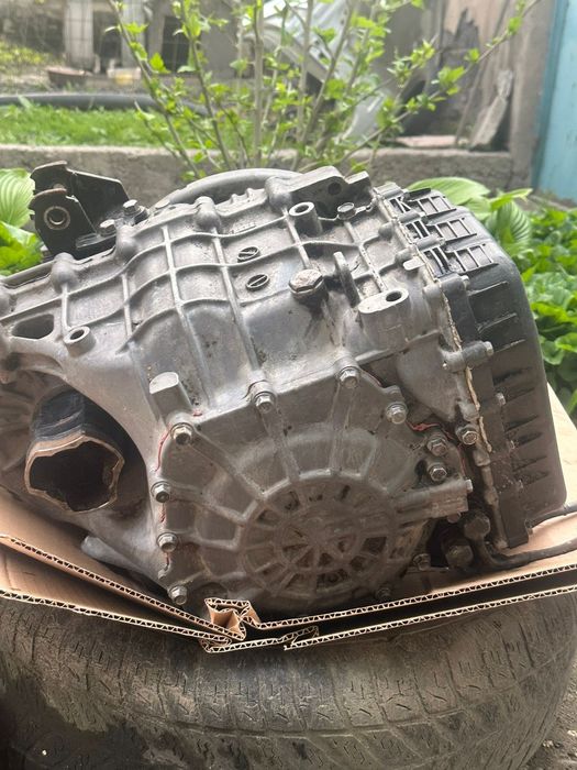 Коробка от  хюндай санаты 2012