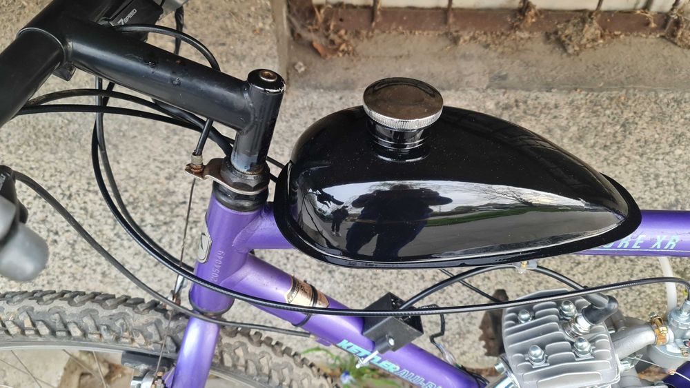 Моторно колело с нов двигател 80 куб,