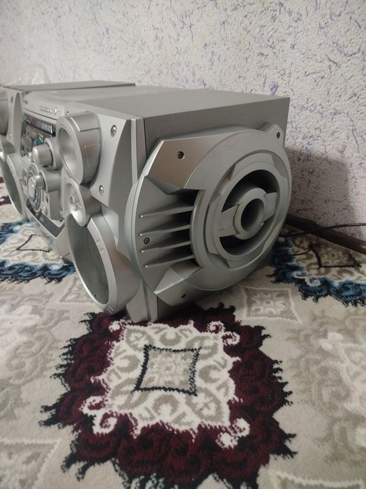 Muzikalni sentr samsung