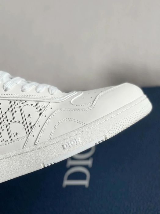 CD B27 Low-Top Sneaker "White Dior Oblique Galaxy"