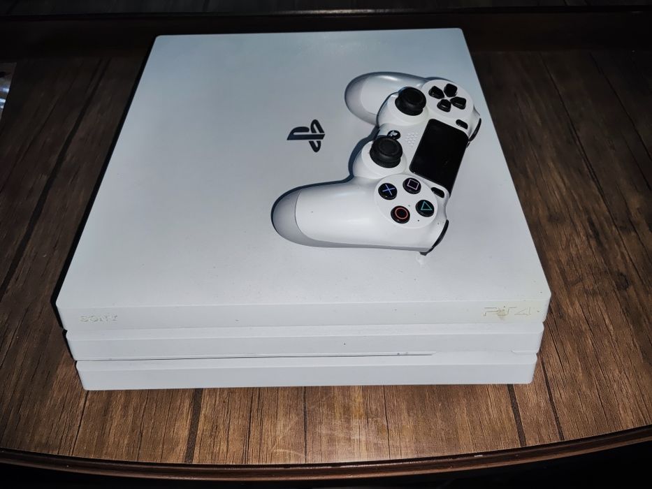 Playstation 4 pro 1 TB