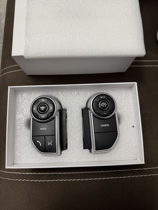 Butoane volan Sport and Vogue 2013-2017