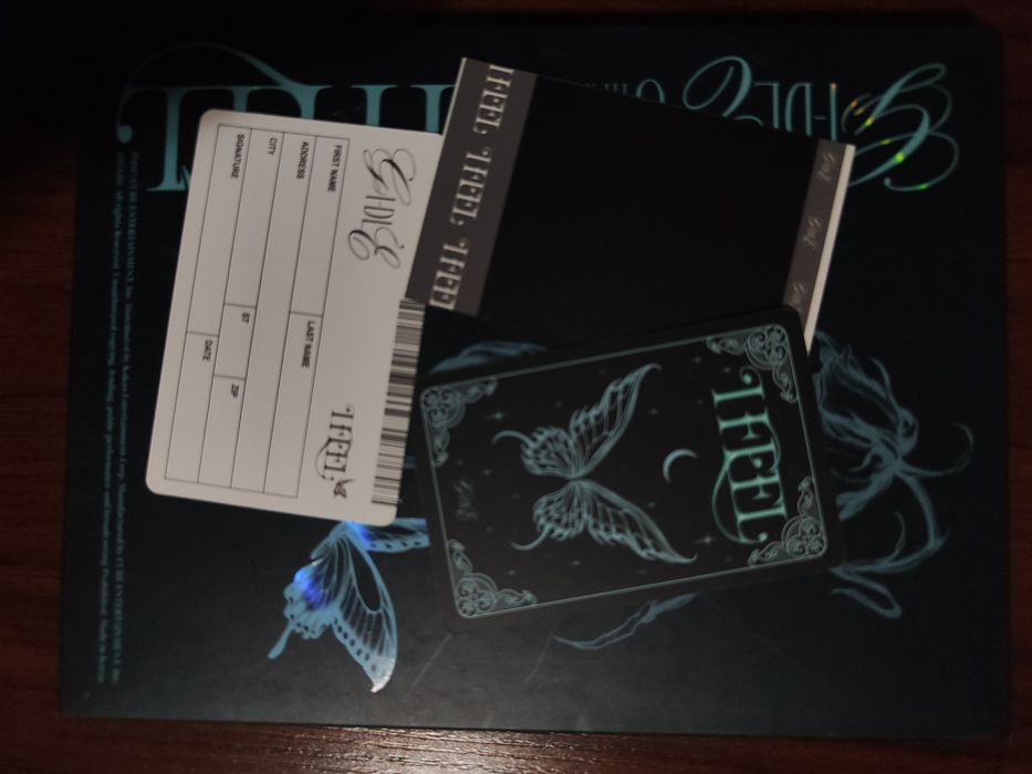 Альбом (G)I-DLE - I feel (Butterfly версия)