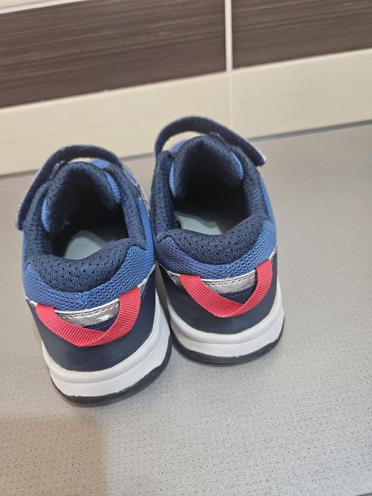 Adidas Geox , nr 36