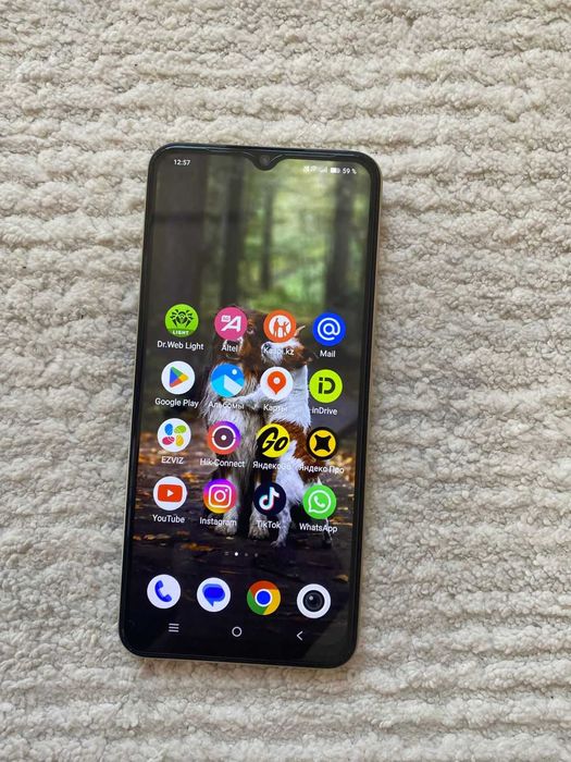 Смартфон Vivo y35