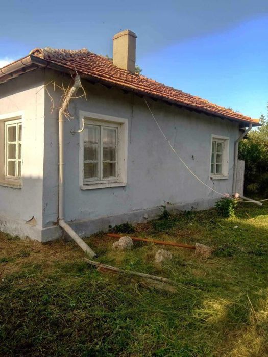 Продава се Къща в с. Кошарите, Област Перник - 630 кв.м за 61 €/кв.м - Снимка #8