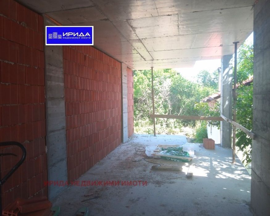 Продава се Двустаен апартамент в София, Модерно предградие - 74 кв.м за 866 €/кв.м - Снимка #1