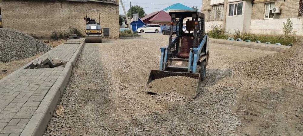 Услуги аренды спецтехники, погрузчик, каток, асфальтоукладчика и др ...