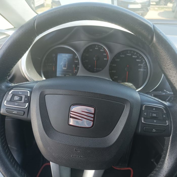 Vând Seat Leon Copa 2012 full bixenon