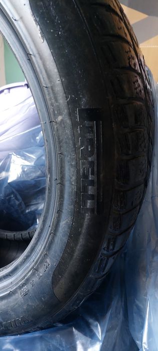 Продам шины R17 215/55