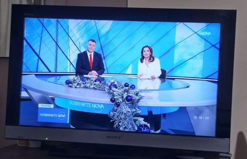 Продавам телевизор SONY BRAVIA – 32 инча - в отлично състояние