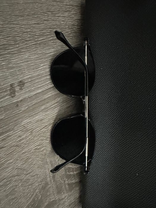 Слънчеви очила..