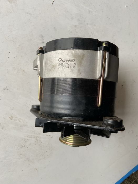 Генератор на Камаз , Урал