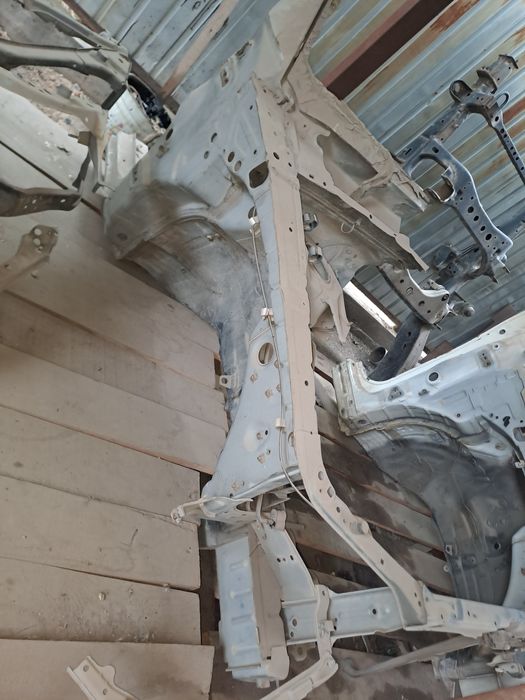 лонжерон Тайота Хайландер