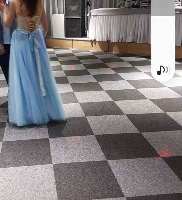 Официална рокля с тюл