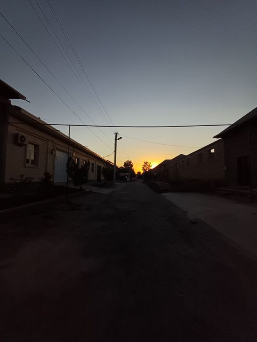 Qarshi shaxridan Yer uchastkasi sotiladi Farovon Tuyxona Chashma taraf