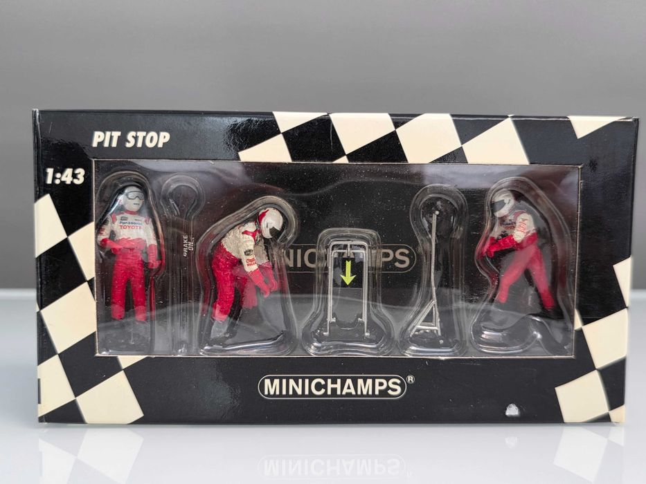 1/43 Minichamps Pit Stop Panasonic Toyota Racing Jack Set Formula 1 Figurine