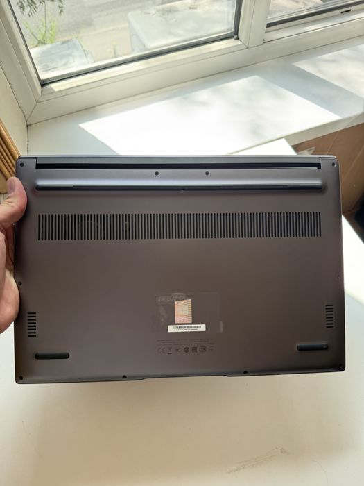 Huawei matebook D14