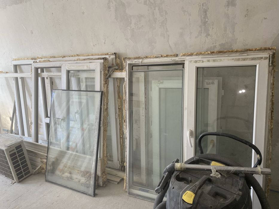 Продам бу пластиковые окна все за 30 000