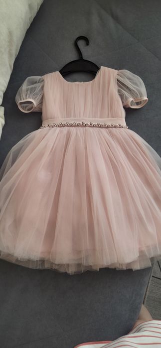 Нарядное платье для девочки