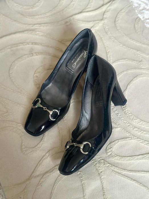 Продам обувь б/у