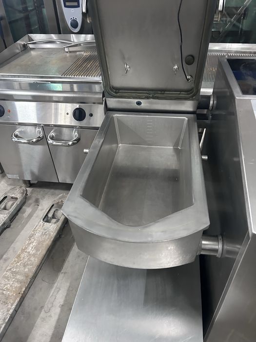 Rational Vario cooking , tigaie basculanta multifunctionala