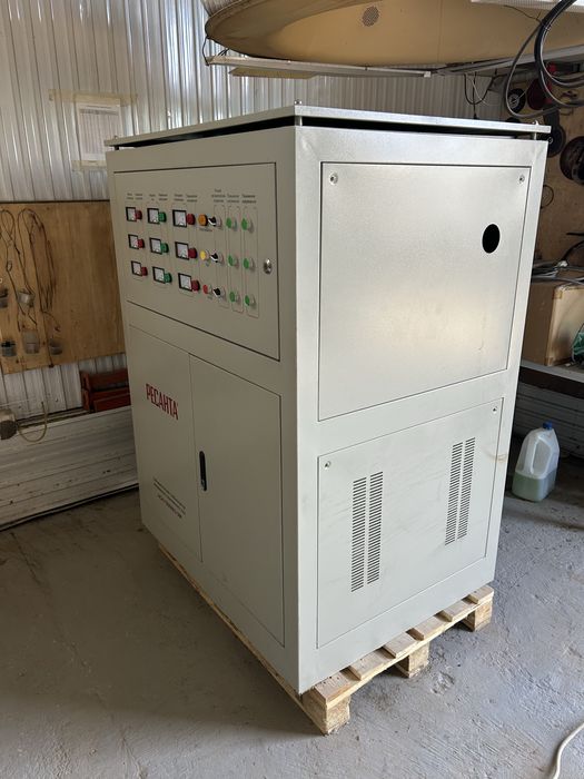 Стабилизатор Ресанта