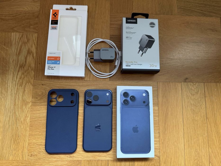 iPhone 17 pro max с аксесоари